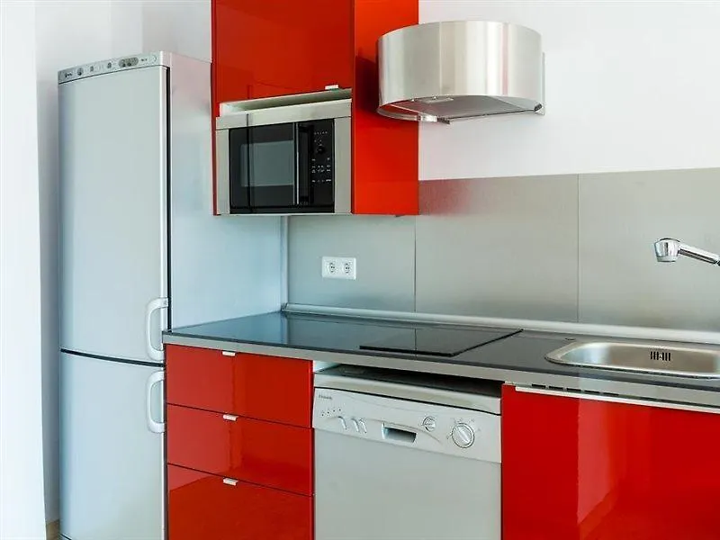 Hostal Apartamentos Abril Nerja