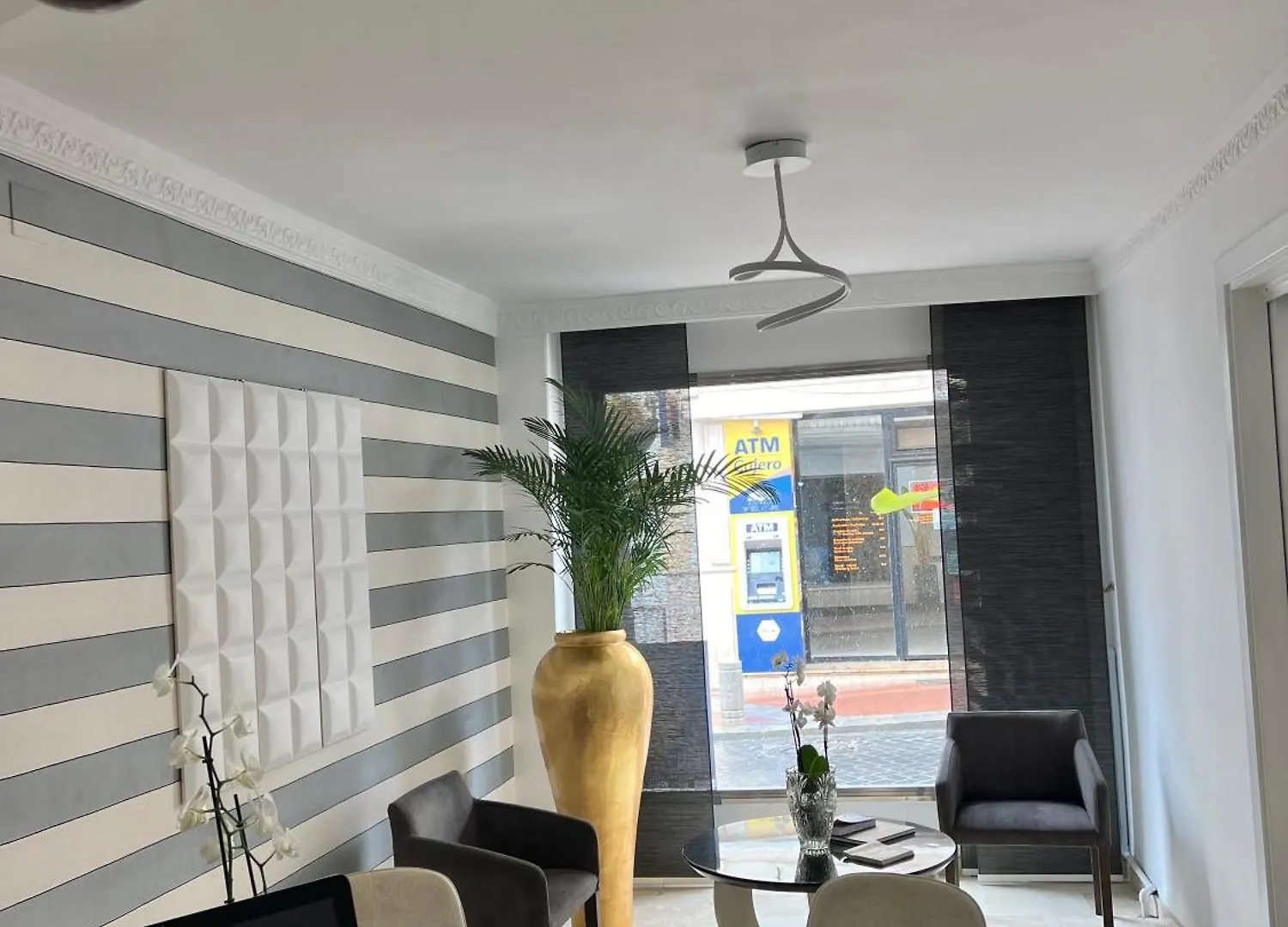 Hostal Apartamentos Abril Nerja Pensión