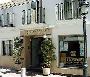 Hostal Apartamentos Abril Nerja