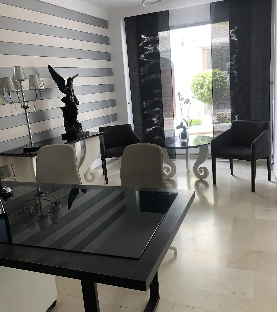 Pensjonat Hotel Abril Nerja